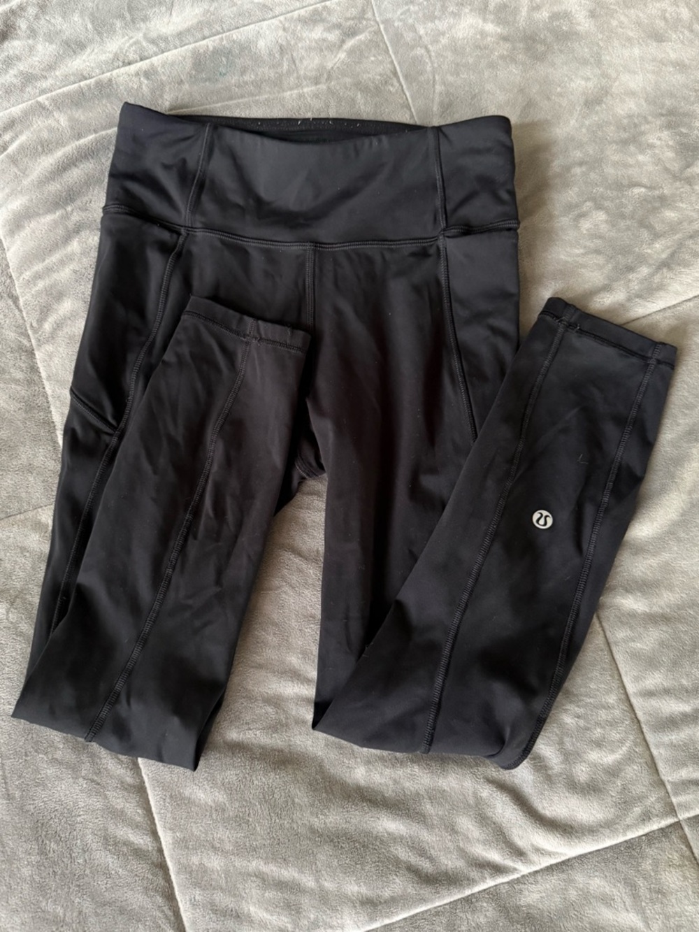 lululemon athletica Black Zip Pocket Workout Leggings Size 4